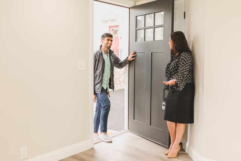 RDNE Stock project באתר PEXELS real estate buyers
